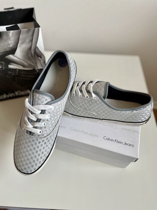 Намалени Calvin Klein Jeans кецове 39 размер