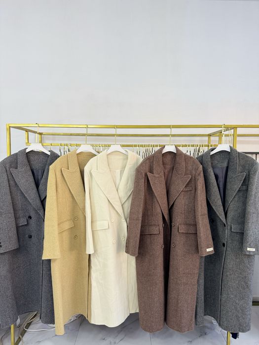 Продам пальто новое