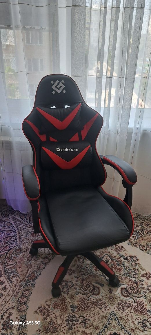 Игровое кресло продается
