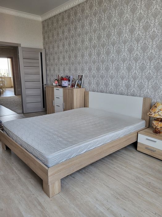 Продам кровать 1,6 × 2 в отличном состоянии