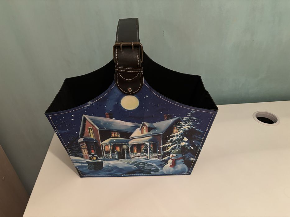 Подарочная новогодняя корзина из искуственной кожи