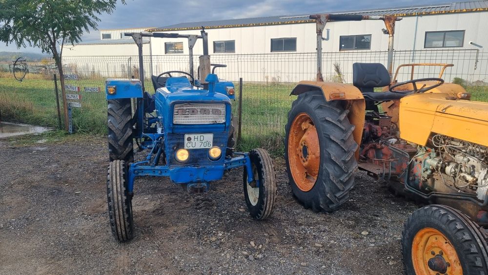 Ford 2000 motor in 3 cilindri