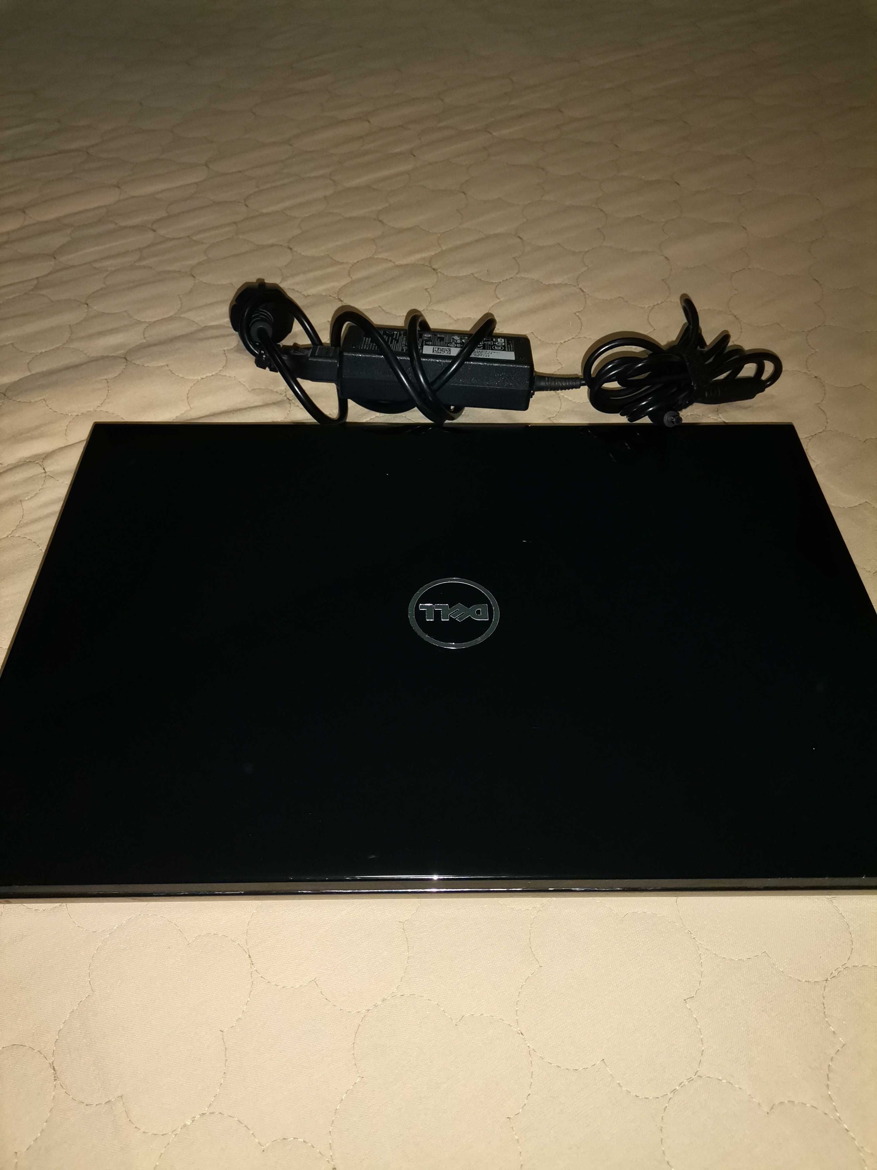 Лаптоп Dell Inspirion 15 5000 Series
