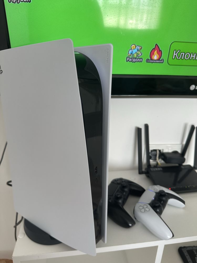 Продается Ps5 в отличном состояний