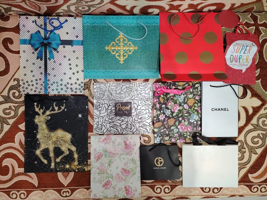 Пакеты подарочные