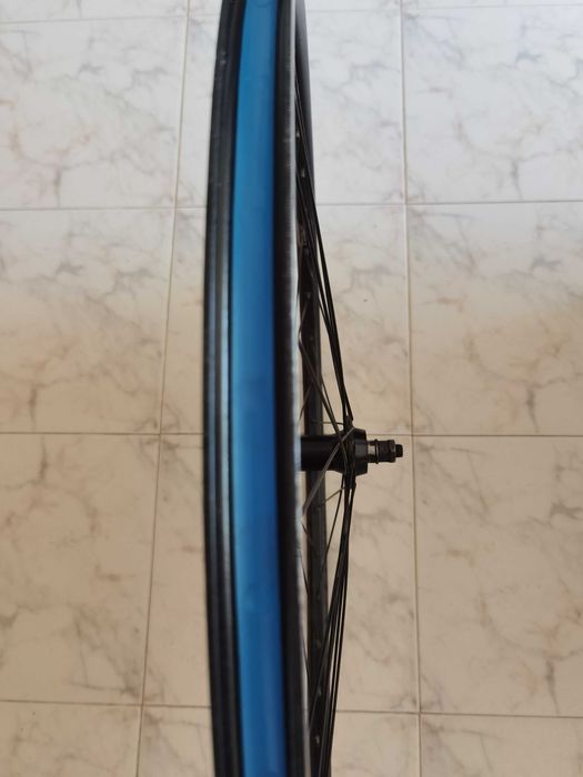 Задна капла 28" 18mm QR V-brake