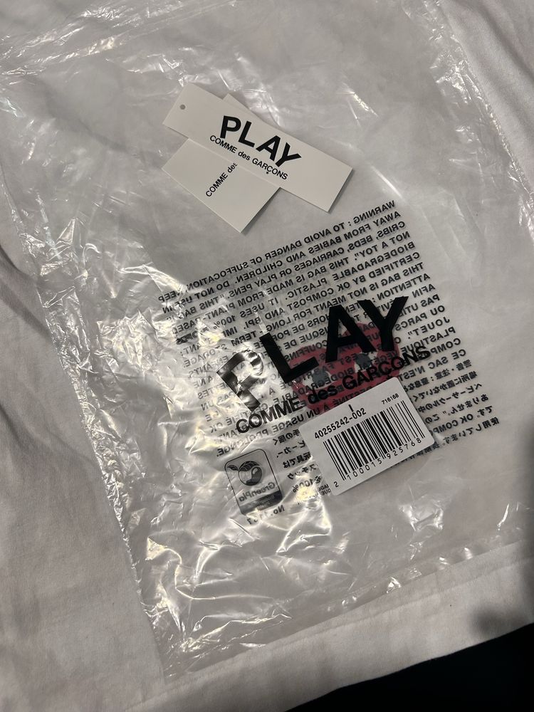 comme des garçons play мъжка тениска НОВА