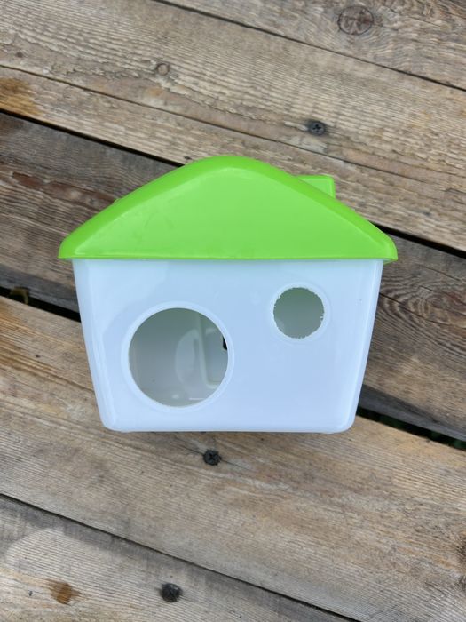 Товары для животных на фото