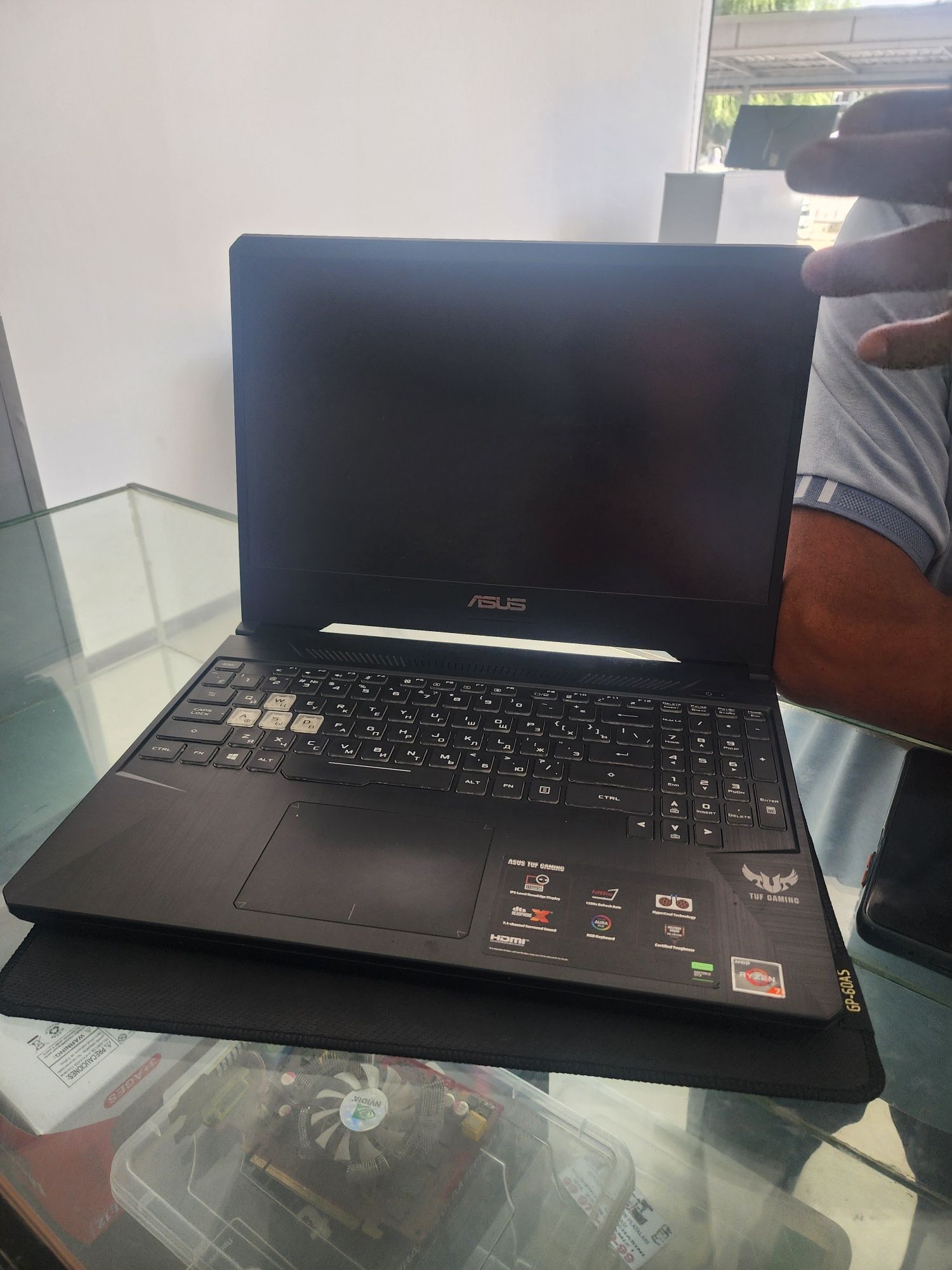 Asus ROG Zephyrus G , Ryzen 7 3750H , GTX 1660Ti 6Gb