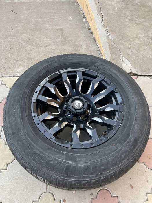 Продам шины с дисками