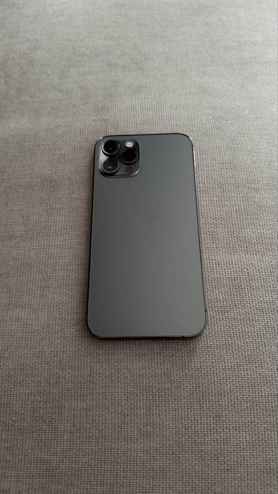 Iphone 12pro перфектен