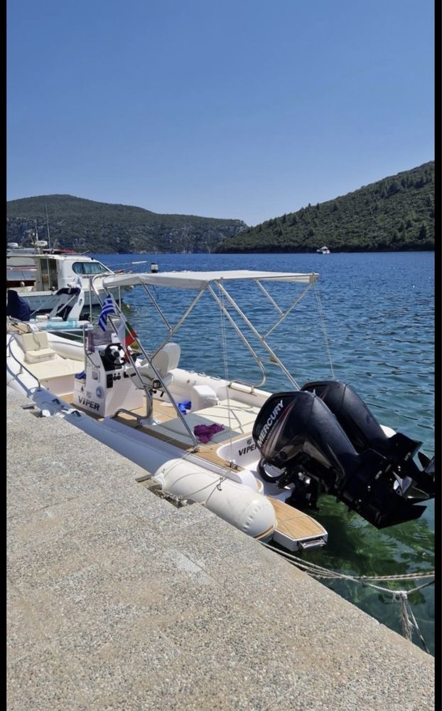 Надуваема лодка Mercury rib