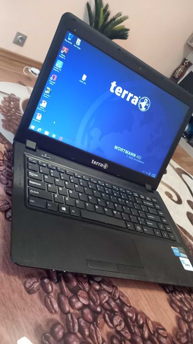 Laptop Terra Mob  14 inch led /  Hdd 500 Gb ,bateria tine 3 ore