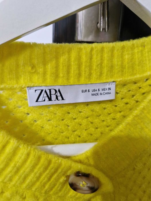 Cardigan din tricot cu nasturi