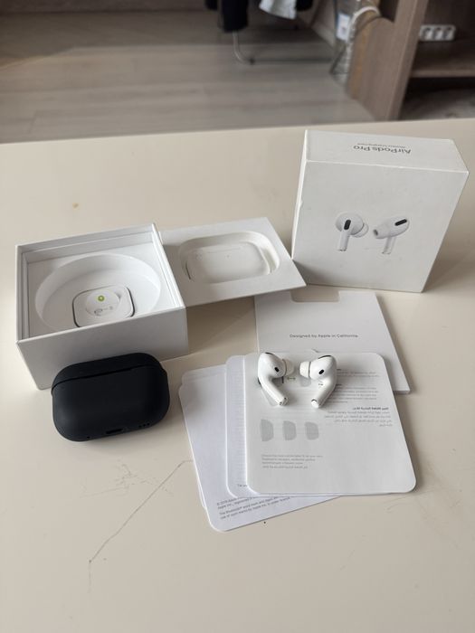 слушалки Airpods Pro 1