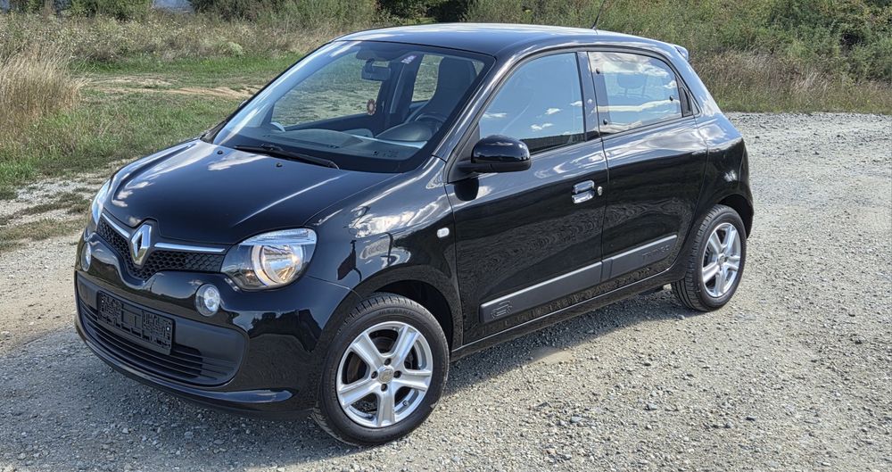 Renault Twingo - 2015 -klima - 4 usi - benzina 998 cm3  = 70cp