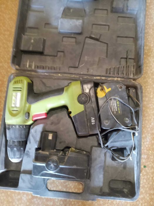 Электроинструмент на запчасти