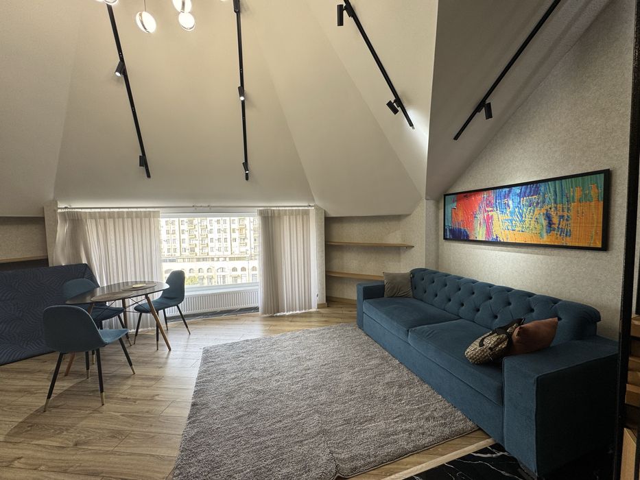 Ц-2 Алйский рядом 1^2 КОМНАТНАЯ  Продаю