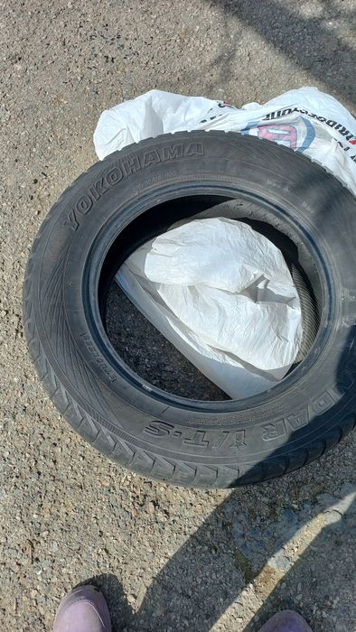 Шины 205х60х18.продам в хорошем состоянии хоро