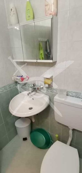 Продава се Тристаен апартамент в Бургас, Победа - 75 кв.м за 800 €/кв.м - Снимка #2