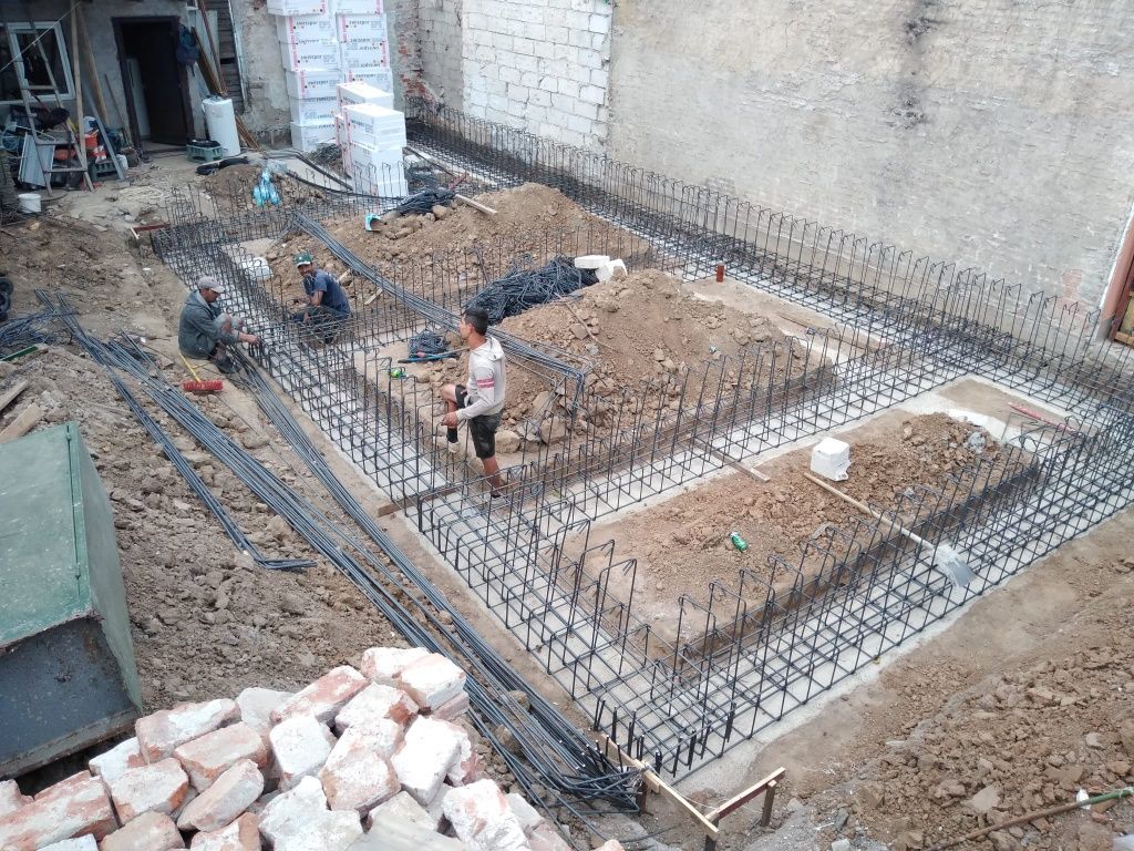 Echipă de meseriași