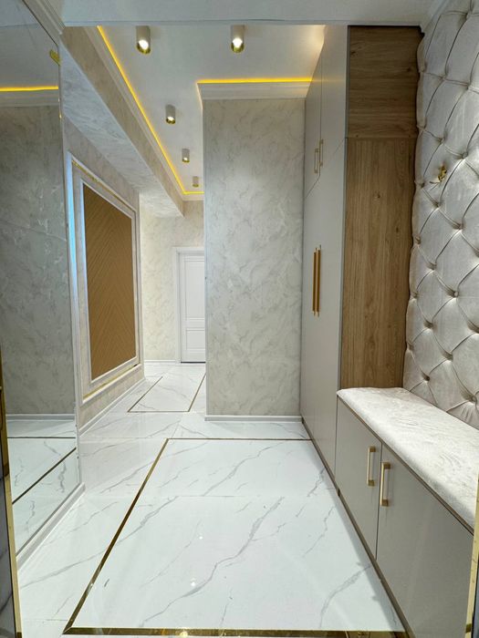 Срочна продаётся квартира метро новза новостиройка