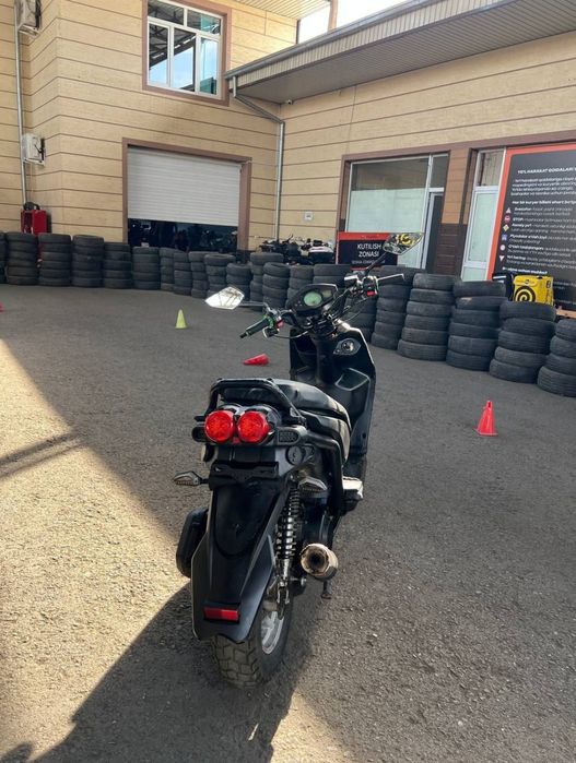 Skuter sotiladi 3milon