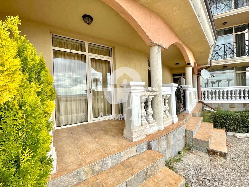 Продава се Двустаен апартамент в к.к. Елените - 95 кв.м за 783 €/кв.м - Снимка #7