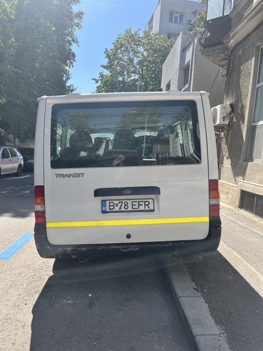 Ford transit 8+1