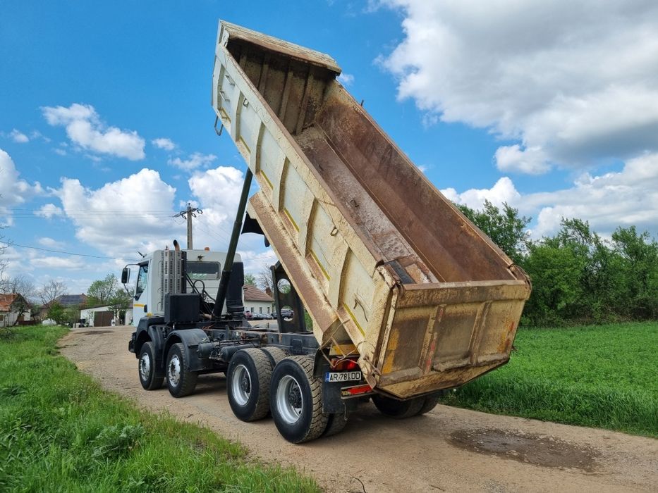 Renault Kerax 420dci, 8x4 trakker