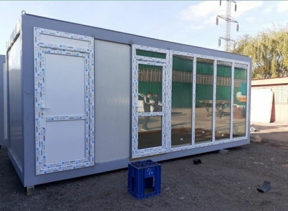 Vand container noi pentru șantier