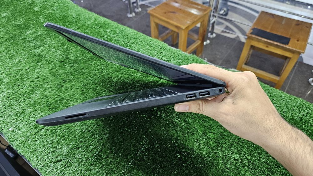 45 kun ishlagan sovgaga kelgan HP notebookni  yarim narxiga beraman!