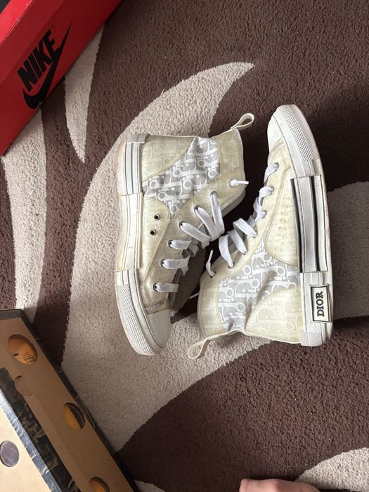 Dior B23 Triple White