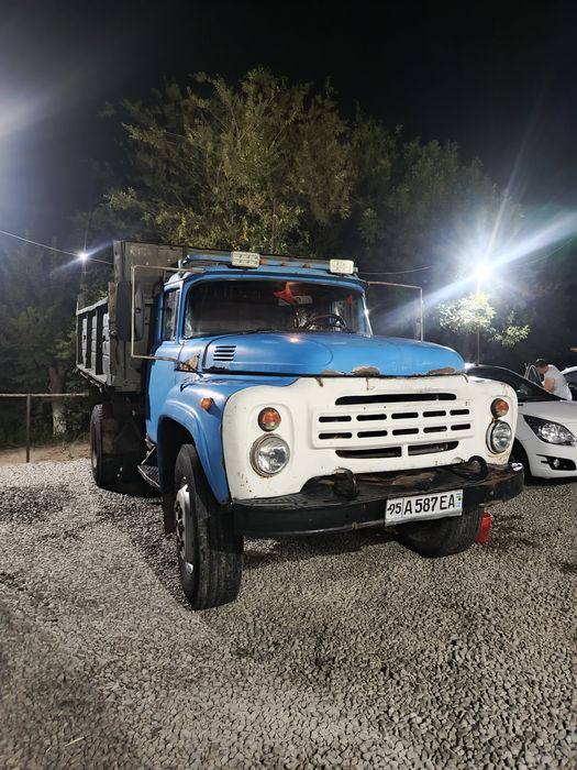 Zil satiladi Seliskiy 1985jil