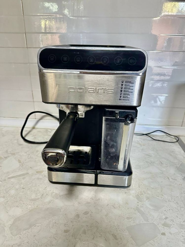 Кофеварка Polaris PCM 1535E