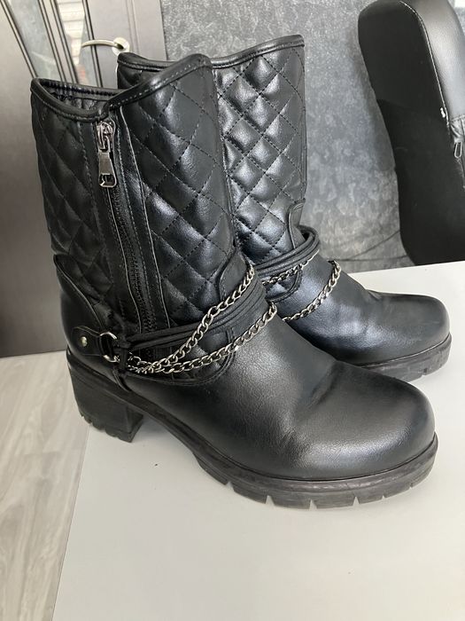 Дамски обукви