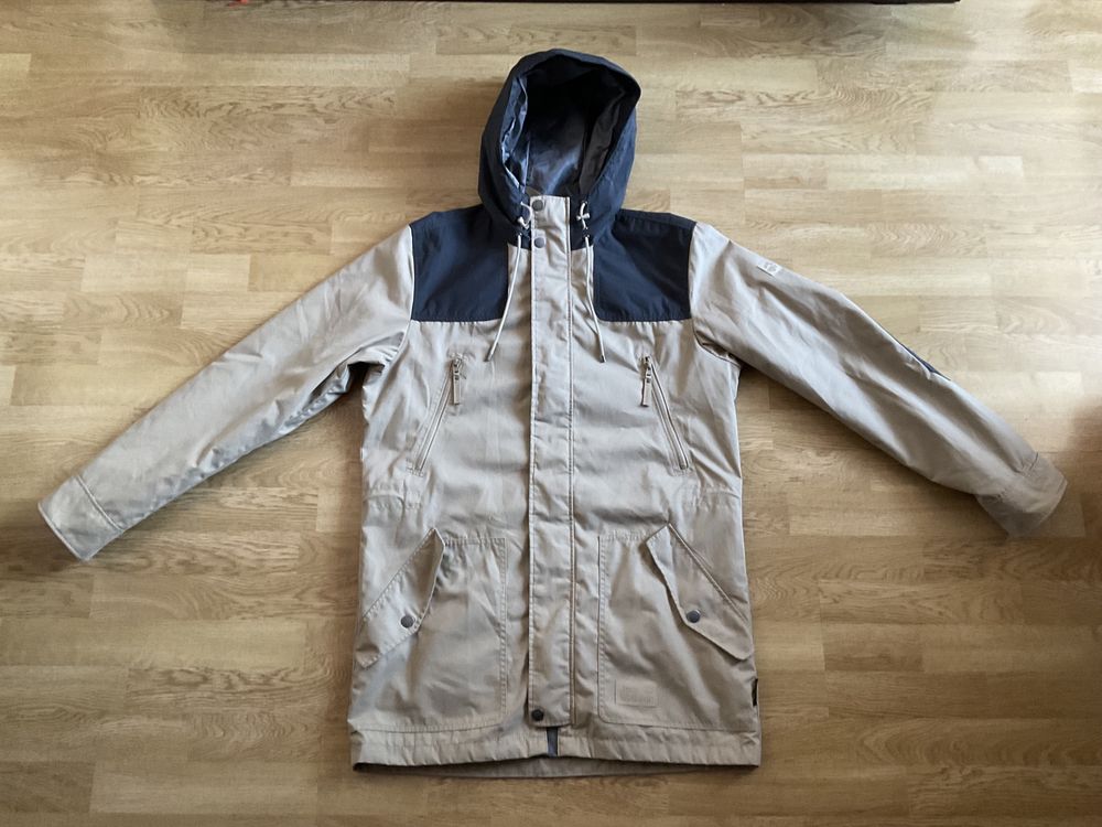 Geaca originala Jack Wolfskin Darwin Parka ca noua