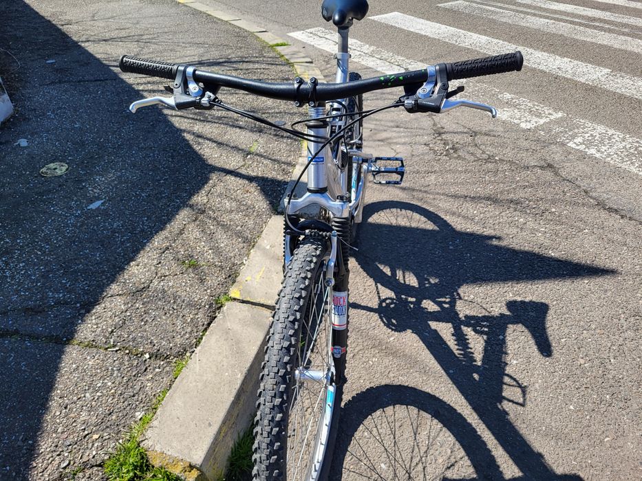 Bicicleta rockrider 600 fs pe 26 si dama vintage