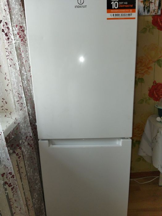 Холодильник Индезит