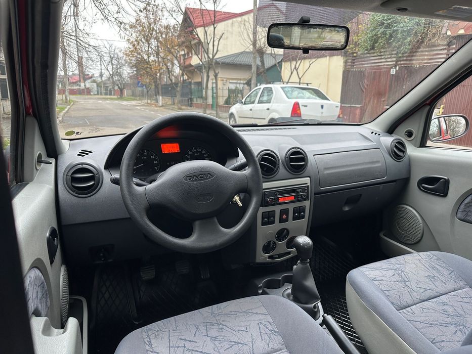 Dacia logan an fabricatie 2006 km 107.000