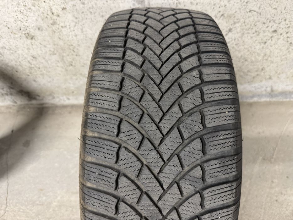 Продавам 4бр. Bridgestone Blizzak LM005 225/50 R17