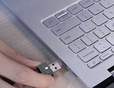 Air Drive Mouse Jiggler Moji Фалшива Мишка Симулатор Скрити Движения