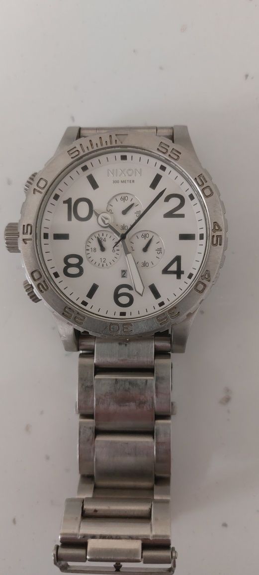 Ceas nixon subacvatic