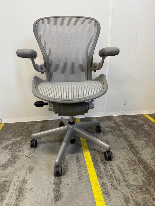 Refurbished Herman Miller Aeron Titanium
