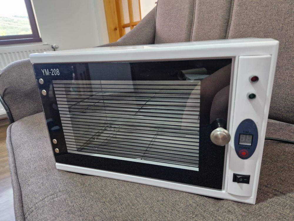 Sterilizator UV alb