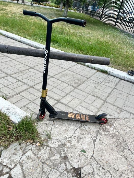Продам трюковой самокат