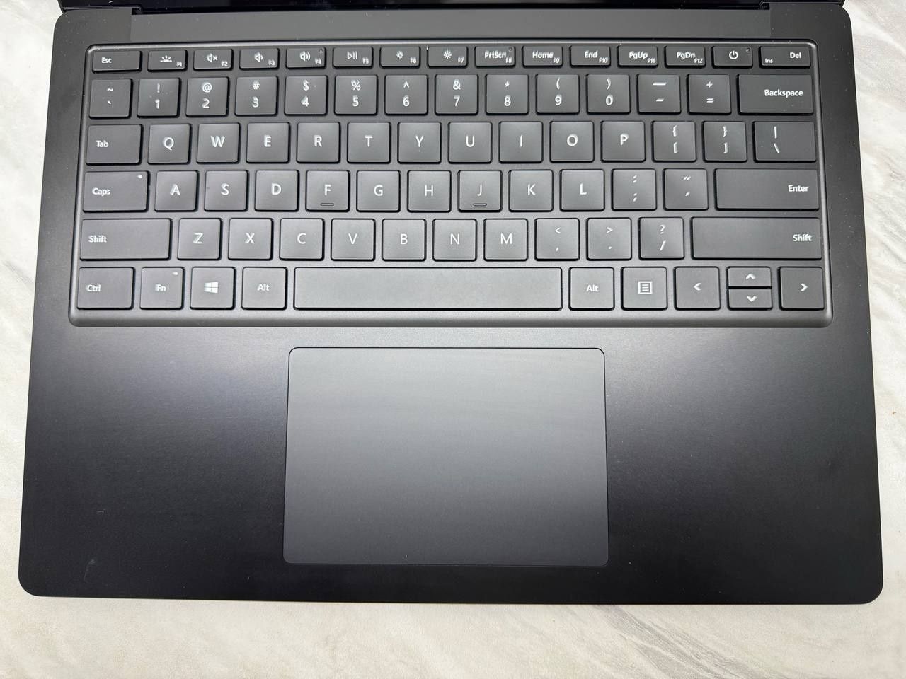 Microsoft Surface Laptop 4 13.3 2K i7 11th 16GB/256GB