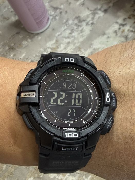 Часы Casio pro trek