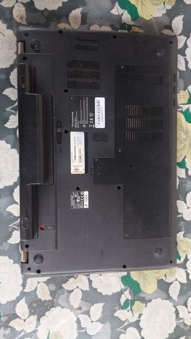 Laptop Packard Bell i3