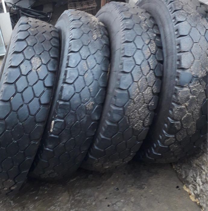 Продам шины ЗИЛ-130 б/у